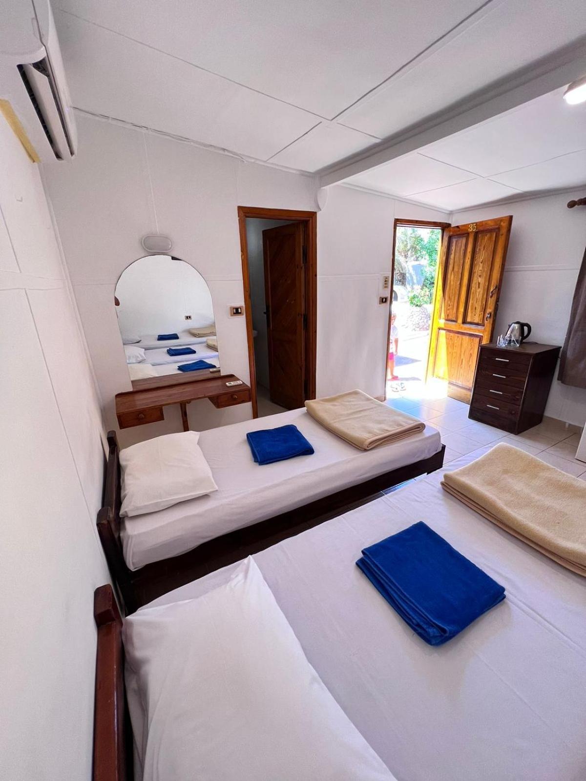 Dolphin Camp Hotel Dahab Exterior foto